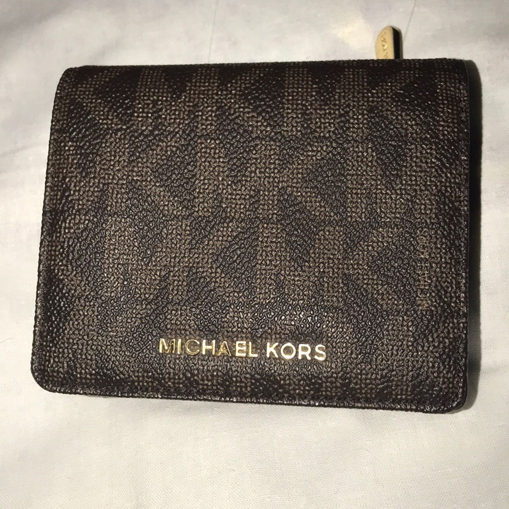 Michael Kors jet set mini print wallet